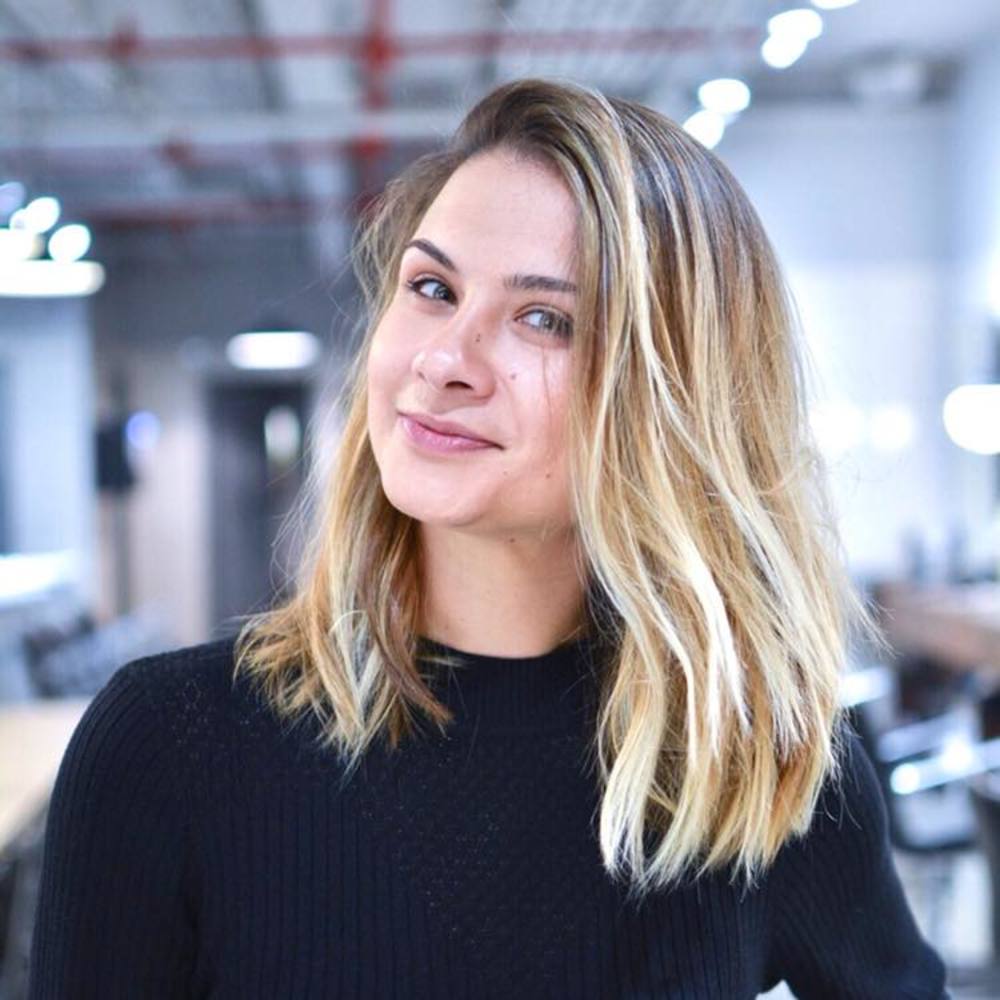 Meet your Posher, Maya